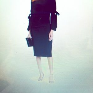 DO+BE  Off the Shoulder Midi Dress. Size M NWT